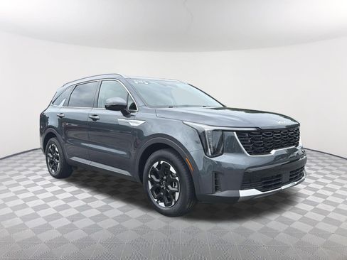 Used 2024 Kia Sorento S w/ Panoramic Sunroof Package FWD image 8