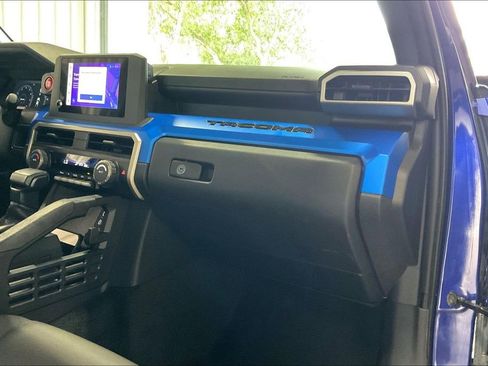 Used 2024 Toyota Tacoma TRD Sport RWD image 22