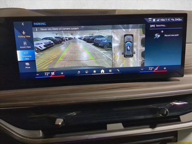 Used 2026 BMW X5 xDrive50e w/ Premium Package AWD/4WD image 14