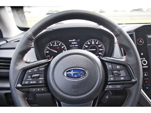 New 2026 Subaru Crosstrek 2.5i Limited AWD/4WD image 11