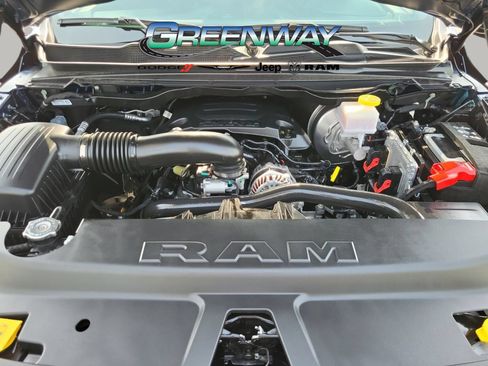 Used 2022 RAM 1500 Limited w/ Body Color Bumper Group AWD/4WD image 6