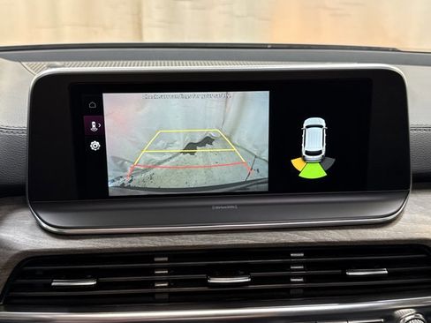 Used 2022 Kia Telluride EX w/ EX Premium Package image 9