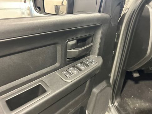 New 2026 RAM 2500 Tradesman AWD/4WD image 15