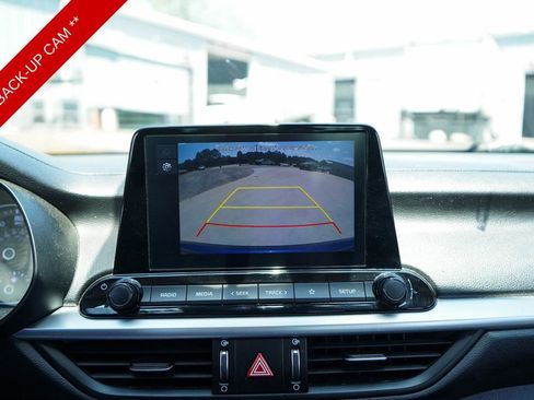 Used 2023 Kia Forte LXS FWD image 11