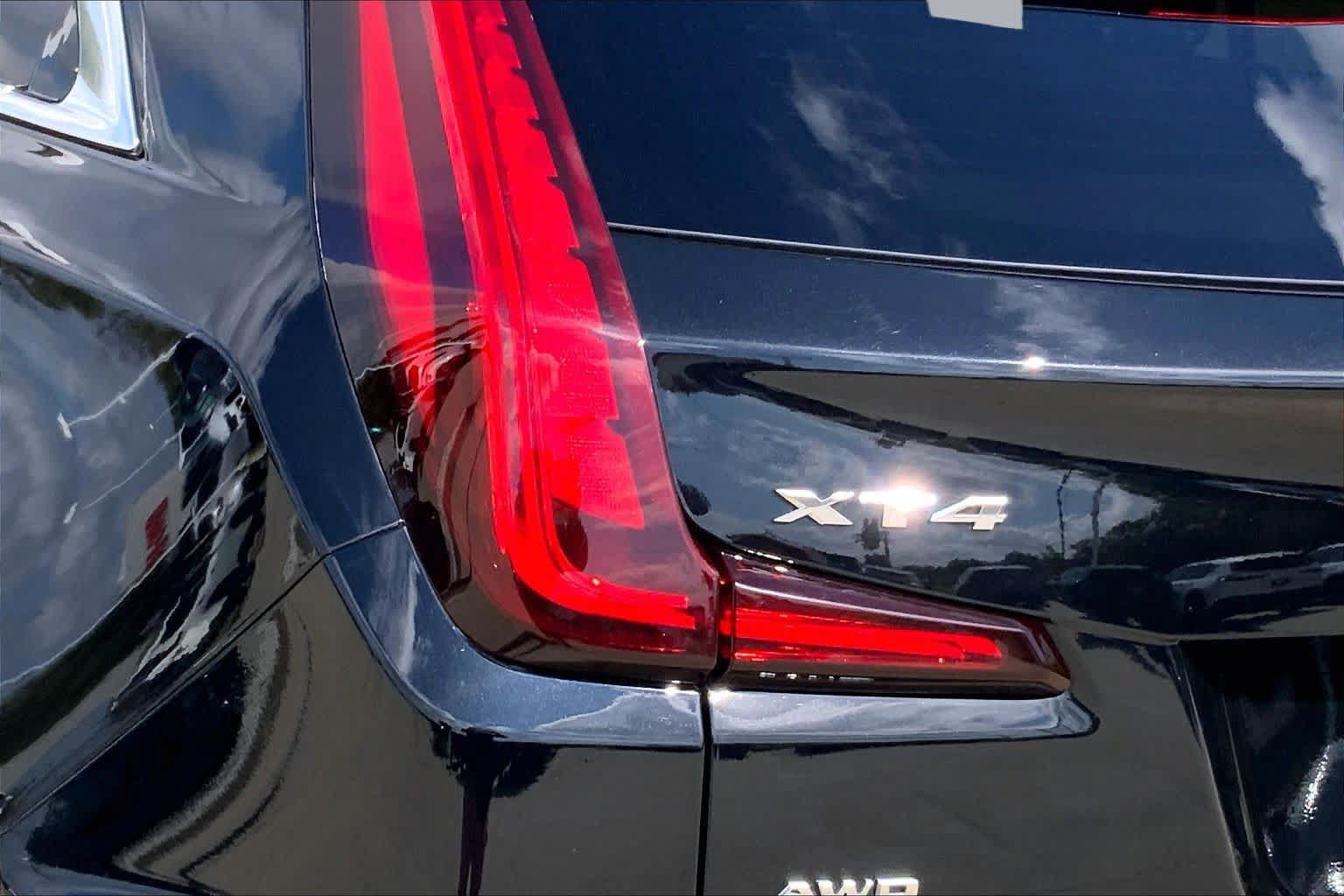 Used 2025 Cadillac XT4 Premium Luxury AWD/4WD image 28