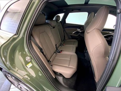 Certified 2025 Audi Q5 Prestige AWD/4WD image 22