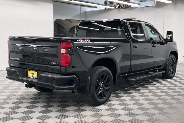 Used 2024 Chevrolet Silverado 1500 RST AWD/4WD image 13