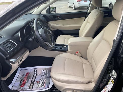 Used 2019 Subaru Outback 2.5i Limited AWD/4WD image 10