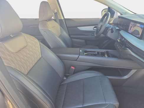 Used 2025 Nissan Murano Platinum w/ Cargo Package AWD/4WD image 10