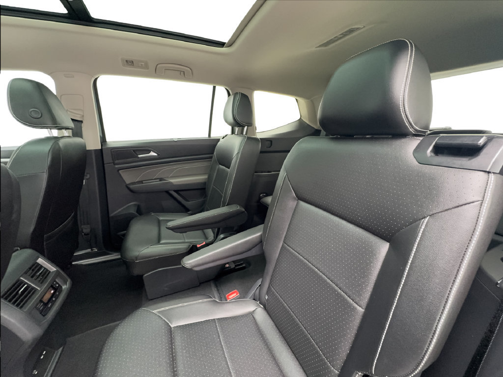 Used 2023 Volkswagen Atlas SE w/ Panoramic Sunroof Package FWD image 28