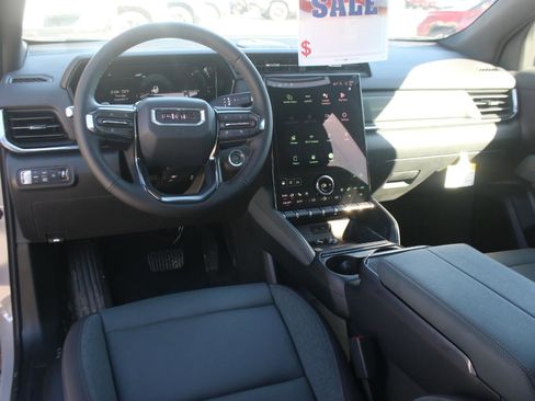 New 2026 GMC Terrain AT4 w/ Convenience Package III image 14