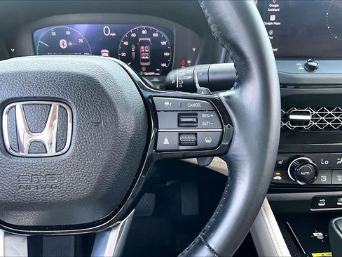 Used 2023 Honda Accord Touring image 25