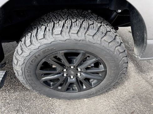 Used 2024 Ford F150 Platinum w/ FX4 Off-Road Package image 55