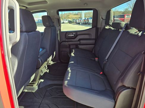 Used 2019 Chevrolet Silverado 1500 Custom w/ Custom Convenience Package image 10