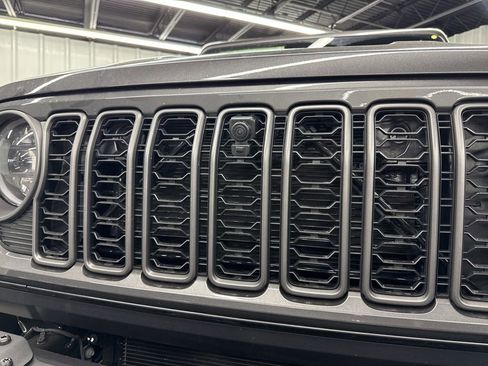 New 2026 Jeep Wrangler Unlimited Rubicon 392 image 4