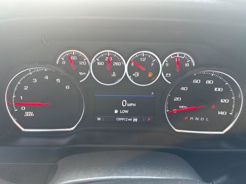 Used 2021 Chevrolet Silverado 1500 LT Trail Boss w/ Convenience Package II AWD/4WD image 18