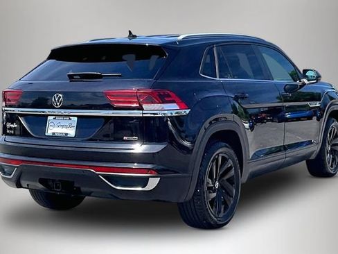 Used 2022 Volkswagen Atlas Cross Sport SE AWD/4WD image 5