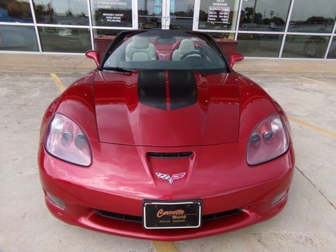 Used 2013 Chevrolet Corvette 427 w/ 1SB Preferred Equipment Group RWD image 4