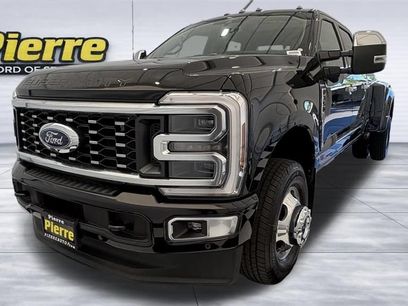 New 2026 Ford F350 Platinum w/ Platinum Plus Package