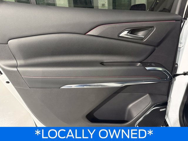Used 2024 Chevrolet Traverse RS AWD/4WD image 17