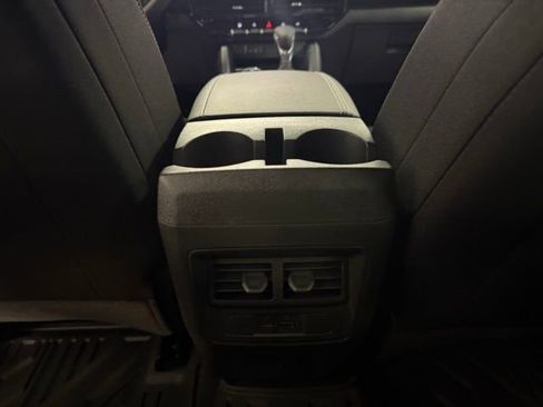 New 2026 GMC Canyon Elevation w/ Convenience Package image 16