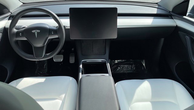 Used 2023 Tesla Model Y Performance AWD/4WD image 16