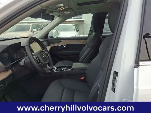Certified 2025 Volvo XC90 B5 Plus image 14