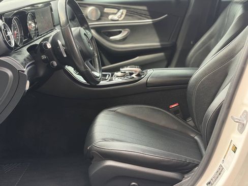 Used 2017 Mercedes-Benz E 300 4MATIC image 14