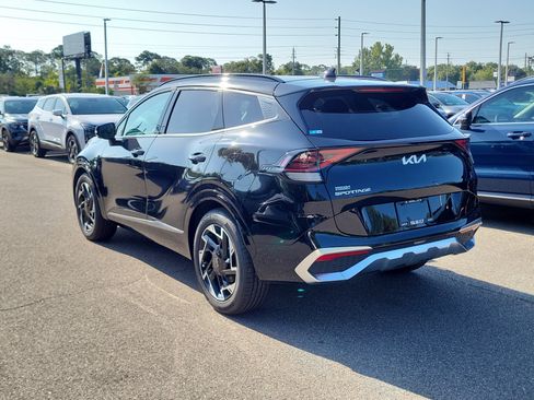 Certified 2024 Kia Sportage SX FWD image 4
