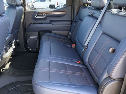 Certified 2022 Chevrolet Silverado 1500 High Country w/ High Country Premium Package image 27