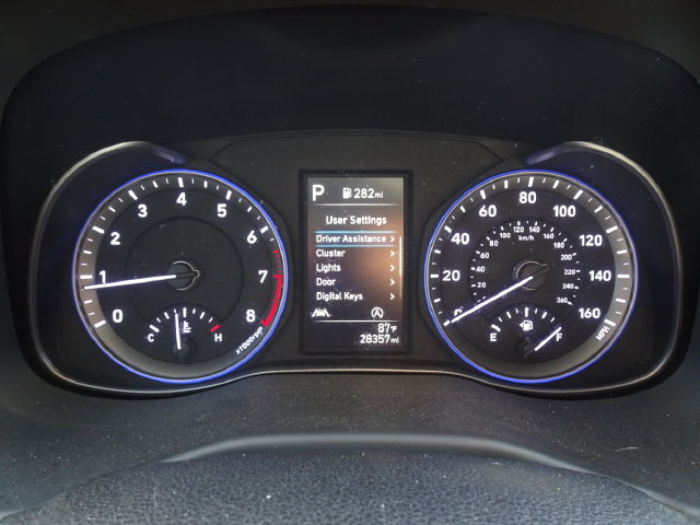Used 2022 Hyundai Kona SEL w/ Convenience Package FWD image 12