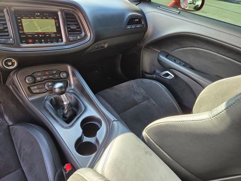 Used 2021 Dodge Challenger R/T Scat Pack w/ Dynamics Package RWD image 14