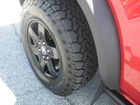 Certified 2024 Ford Bronco Big Bend AWD/4WD image 14