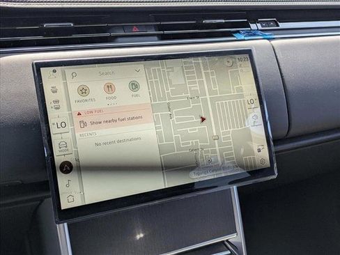 New 2025 Land Rover Range Rover SE image 14