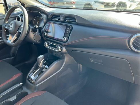 Certified 2025 Nissan Versa SR w/ Trunk Package image 23