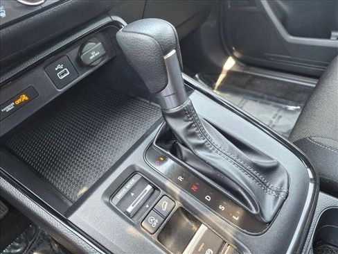Used 2024 Honda CR-V LX image 13