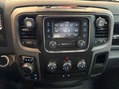 Used 2018 RAM 1500 Express w/ Black Ram 1500 Express Group AWD/4WD image 11