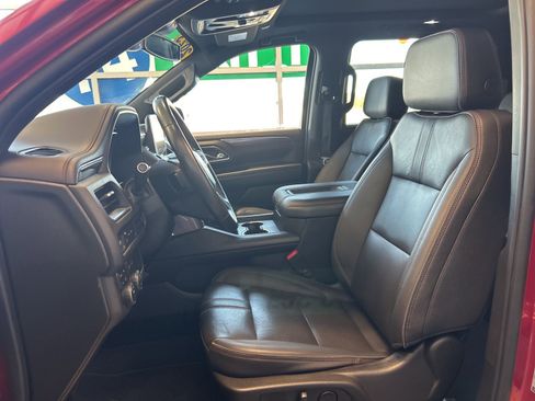 Used 2023 Chevrolet Suburban RST image 17