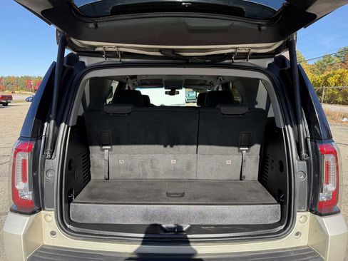 Used 2015 GMC Yukon SLE w/ Convenience Package image 16
