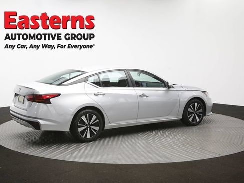 Used 2022 Nissan Altima 2.5 SV FWD image 42