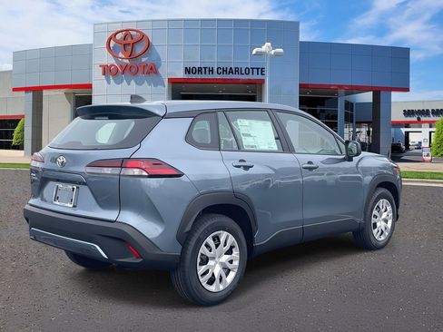 New 2026 Toyota Corolla Cross L image 10