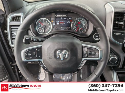 Used 2025 RAM 1500 Big Horn AWD/4WD image 17
