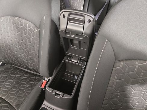 New 2025 Mitsubishi Outlander Sport ES image 24