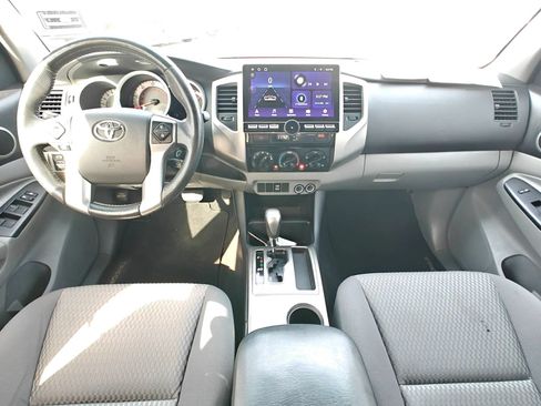 Used 2014 Toyota Tacoma PreRunner w/ SR5 Package RWD image 48