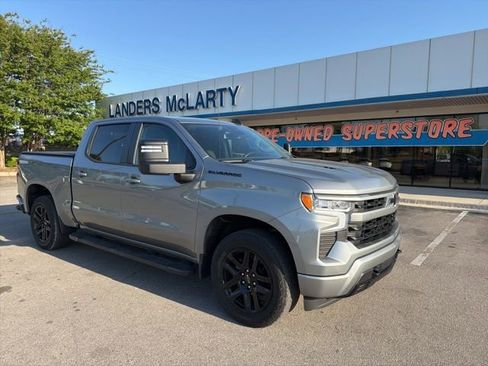 Used 2023 Chevrolet Silverado 1500 RST w/ Max Trailering Package AWD/4WD image 1