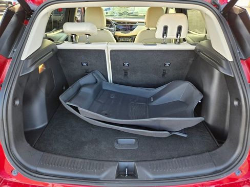 Used 2020 Buick Encore GX Essence w/ Advanced Technology Package image 14