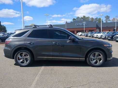 New 2026 Genesis GV70 2.5T Advanced image 3