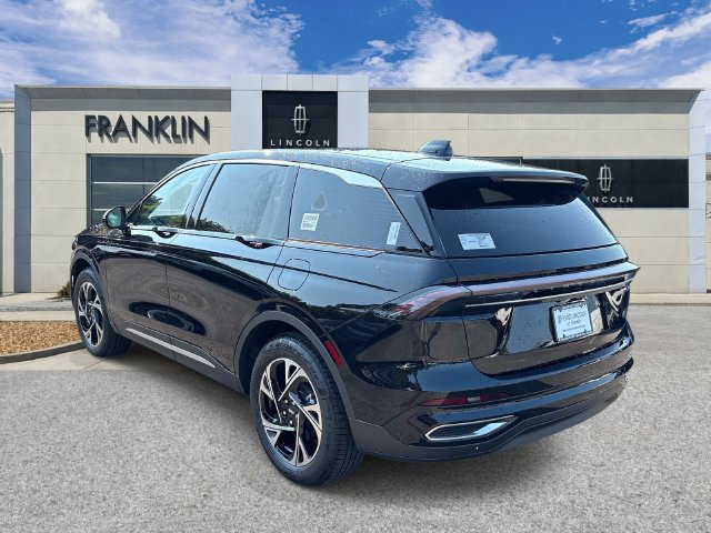 New 2026 Lincoln Nautilus Premier AWD/4WD image 5