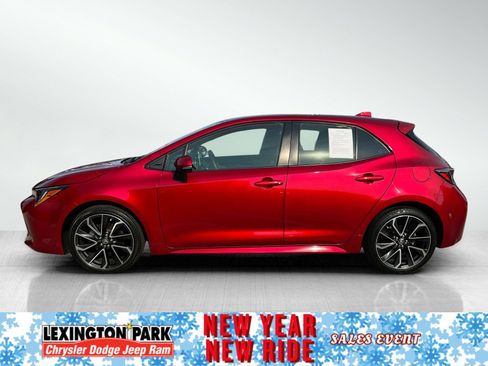 Used 2022 Toyota Corolla XSE image 3