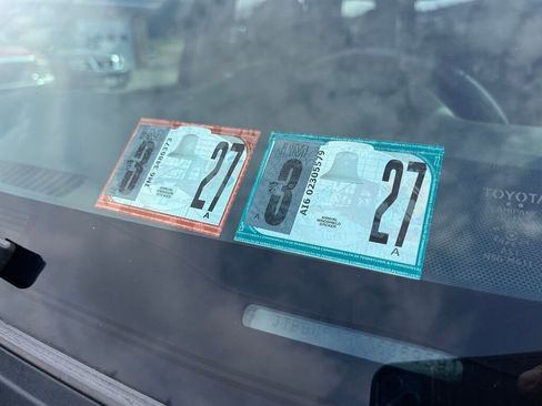 Used 2016 Toyota 4Runner Limited image 10